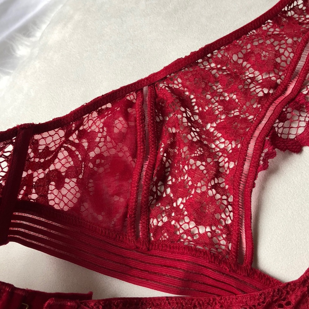 Bralette - Picture 5 of 6